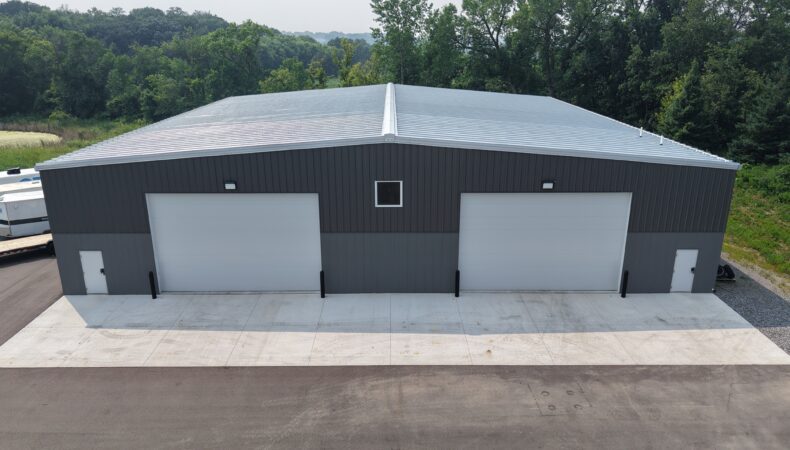 Large storage/garage building with 2 large doors