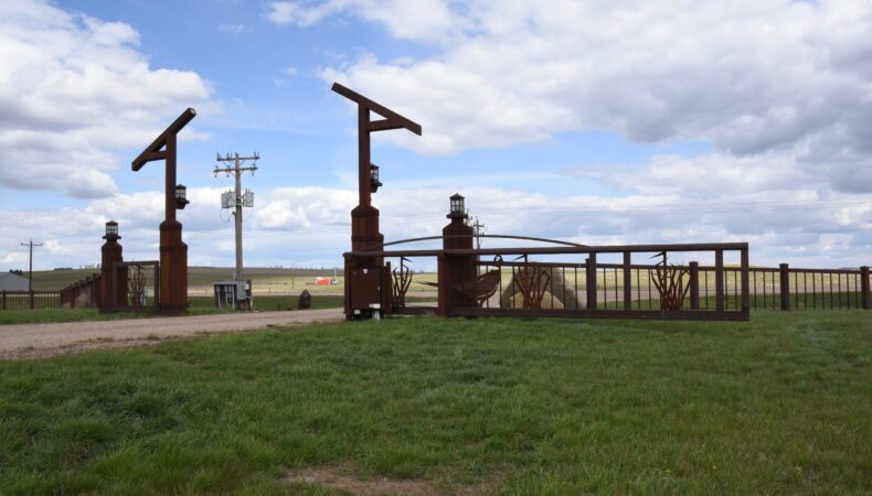 Front drive entrance of airport